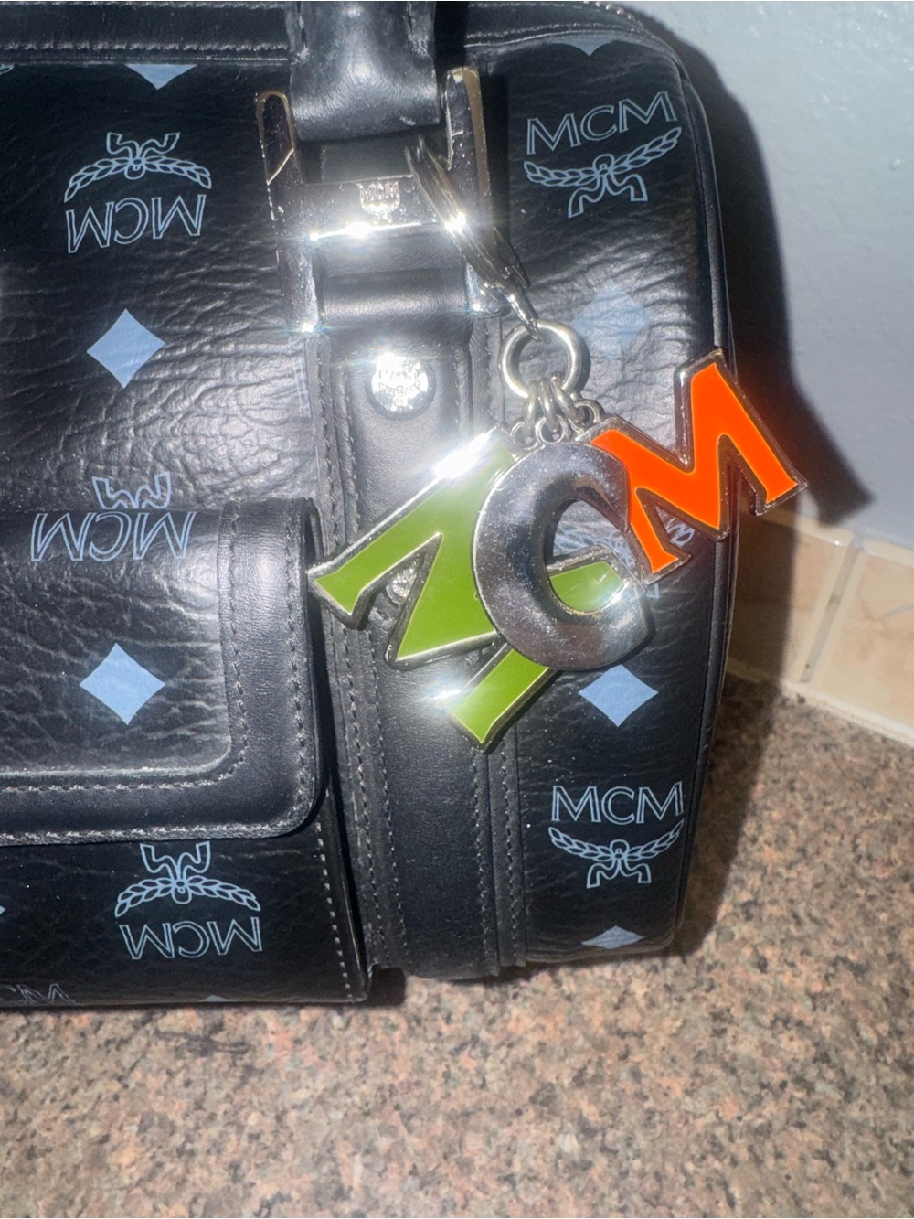 MCM Black Leather Satchel with original cards and MCM keychain EUC - Picture 3 of 12